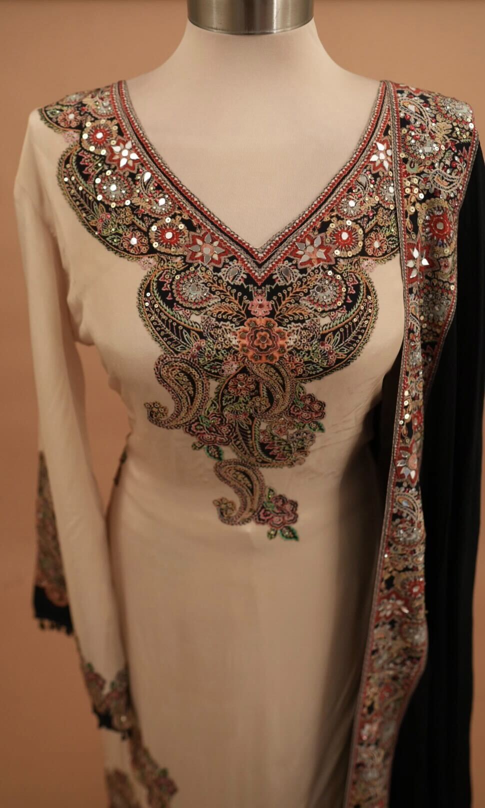 Kashmiri Style Dasheen Fabric Party Wear Suit With Pants On Bottom