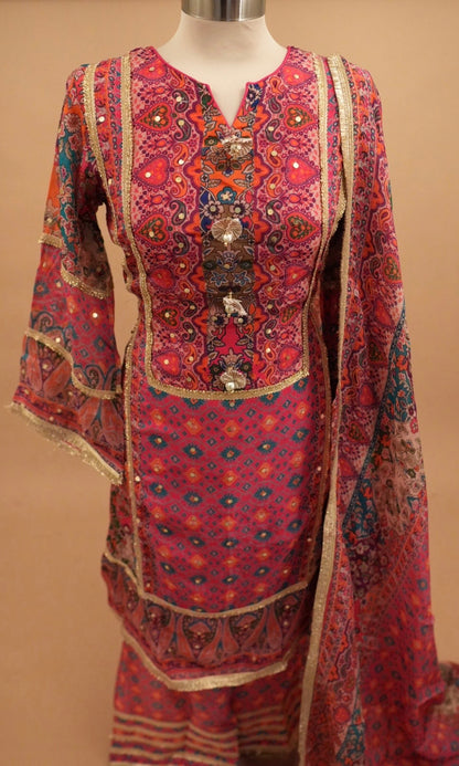 Light Weight Magenta Multicolor Farshi Salwar Suit