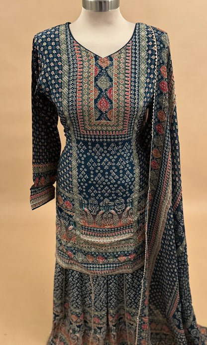 Embroidered Long Dress Party Suit